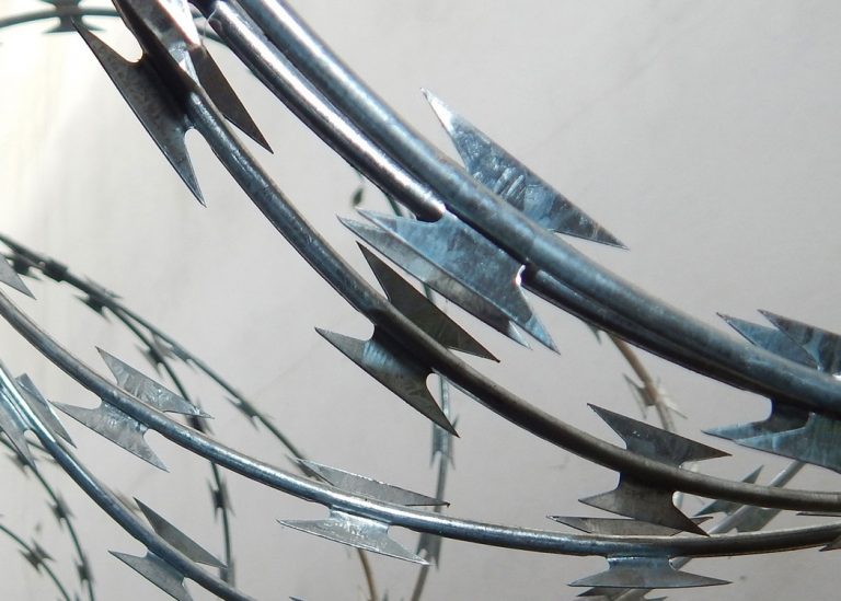 Concertina Diametro de 30 cms Rinde hasta 10 mts Todo Alambre